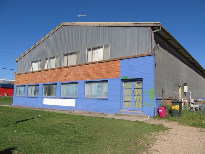 1 & 7/2 MacLeod Street, Bairnsdale VIC 3875