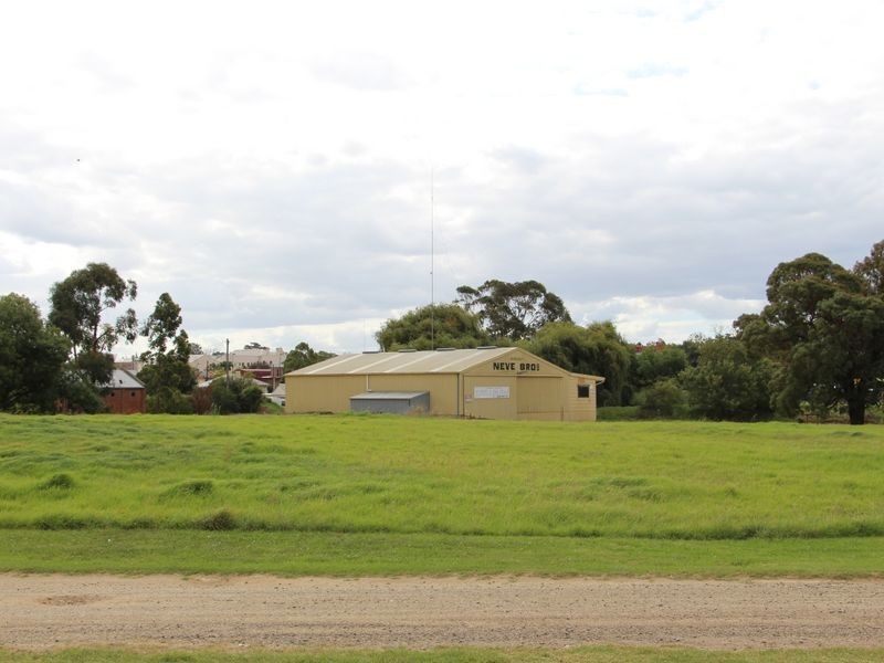 11 Macleod Street, Bairnsdale VIC 3875