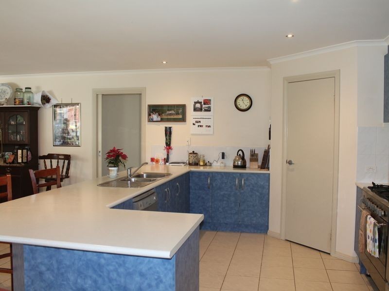 22 Deakin Avenue, Bairnsdale VIC 3875