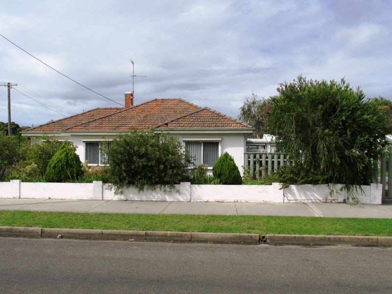 56 Ligar Street, Bairnsdale VIC 3875