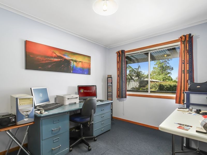 35 Robb Street, Bairnsdale VIC 3875