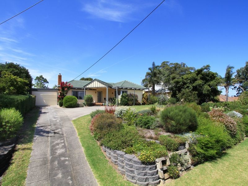 35 Robb Street, Bairnsdale VIC 3875