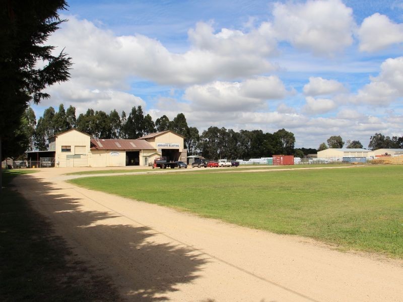 54 McMillan Street, Bairnsdale VIC 3875