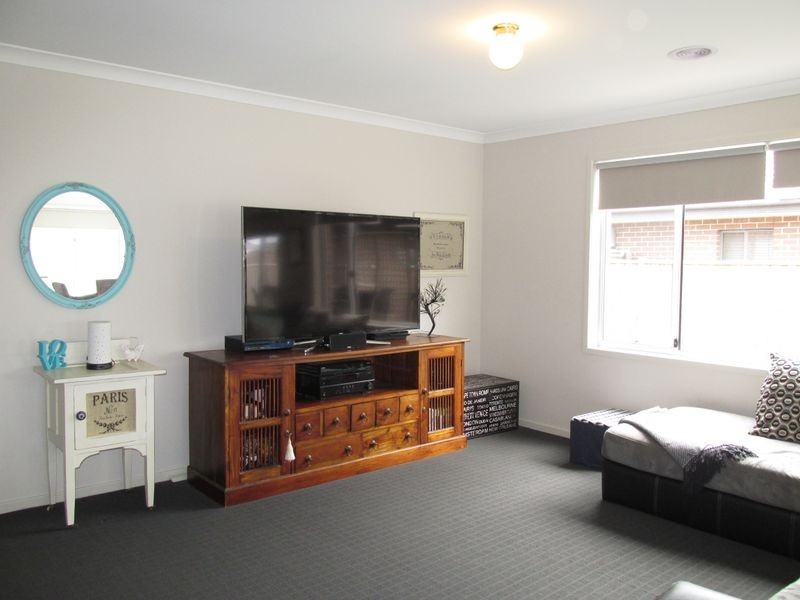 6 Whipbird Street, Bairnsdale VIC 3875