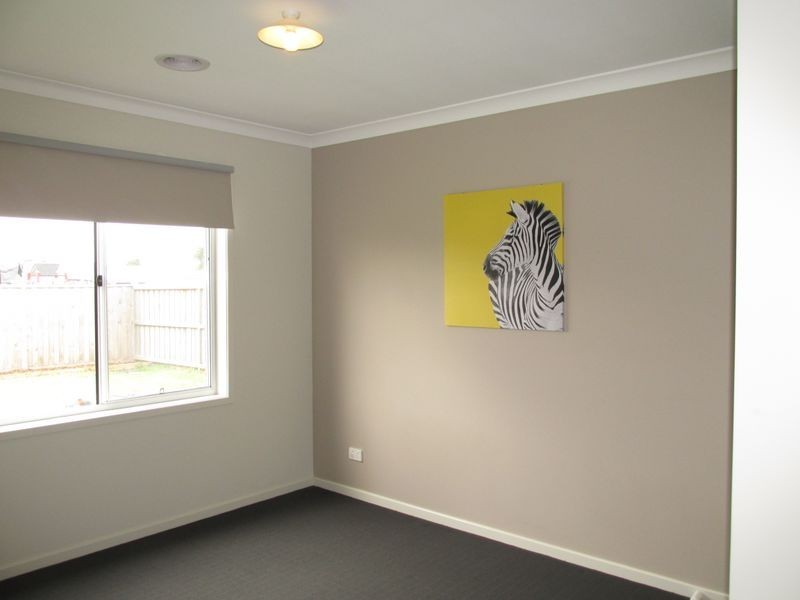 6 Whipbird Street, Bairnsdale VIC 3875