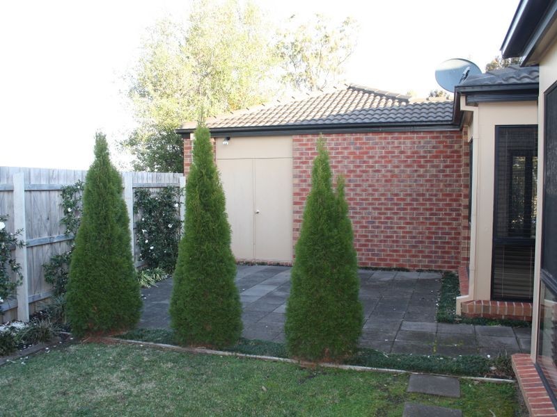 26 Balmoral Crescent, Bairnsdale VIC 3875