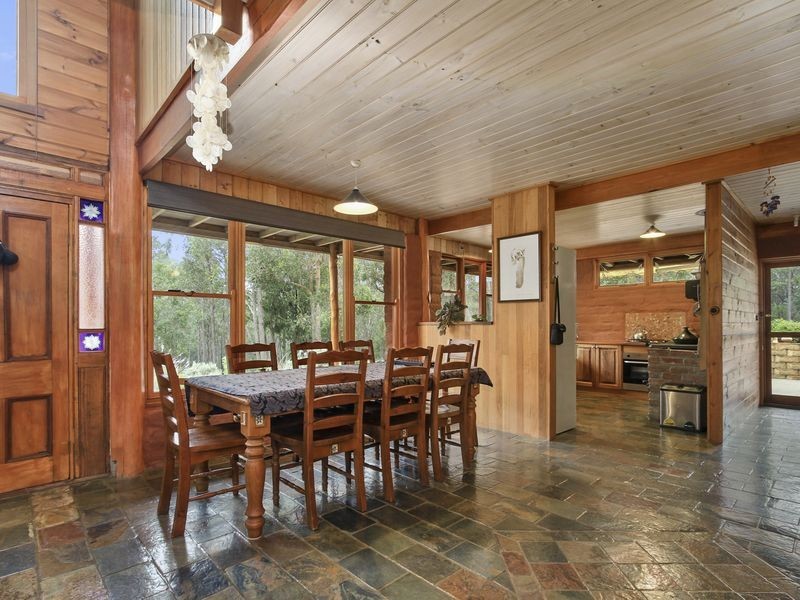 245 Waterholes Road Via Bairnsdale, Clifton Creek VIC 3875