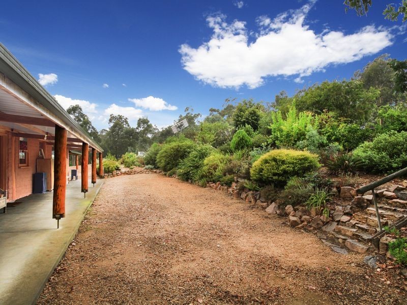 245 Waterholes Road Via Bairnsdale, Clifton Creek VIC 3875