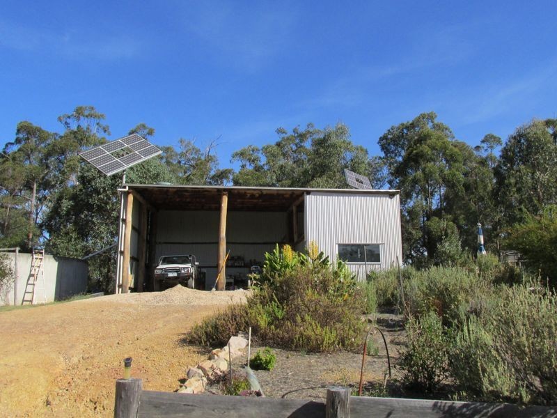 245 Waterholes Road Via Bairnsdale, Clifton Creek VIC 3875