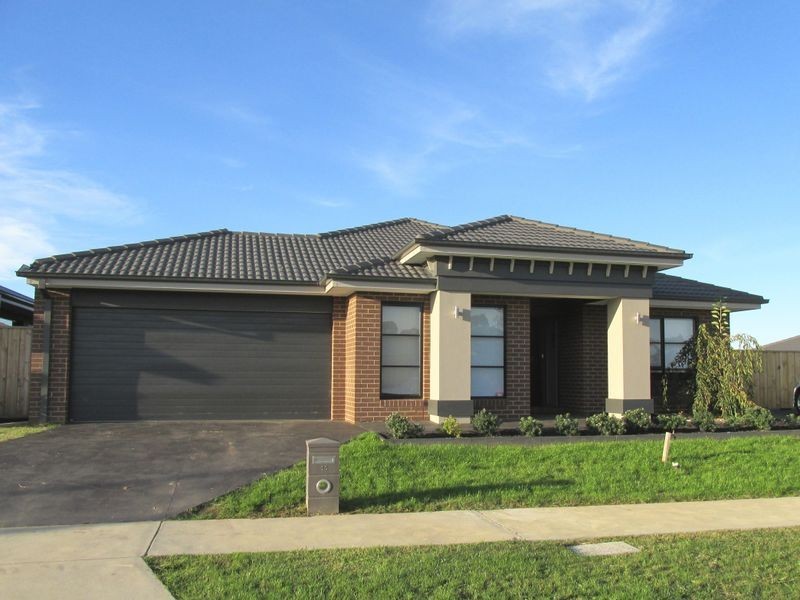 13 Cormorant Close, Bairnsdale VIC 3875