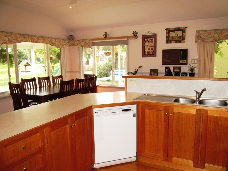 125 Flaggy Creek Road, Flaggy Creek VIC 3875