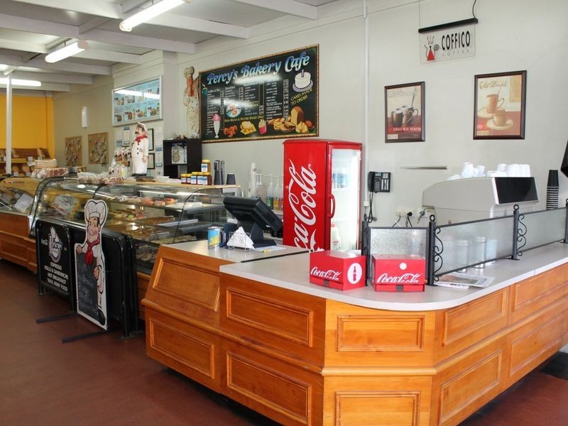 176 Main Street, Percys Bakery, Bairnsdale VIC 3875