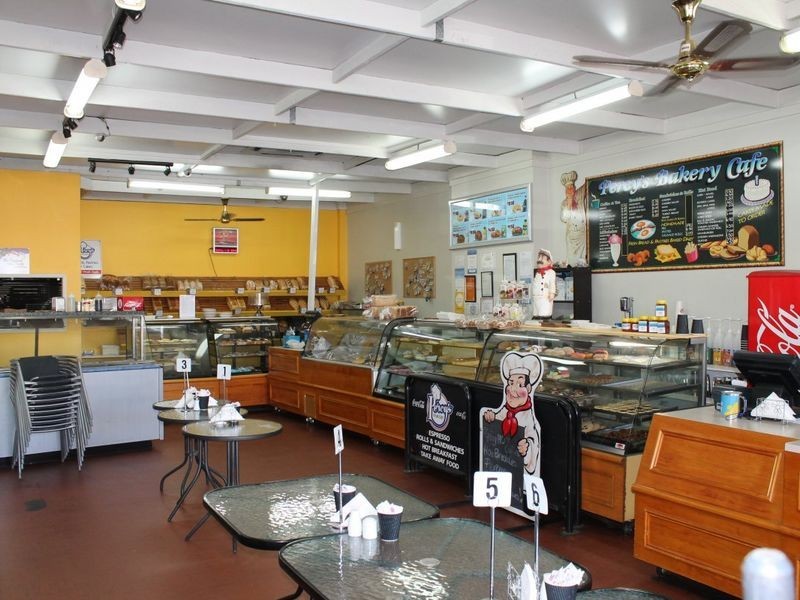 176 Main Street, Percys Bakery, Bairnsdale VIC 3875