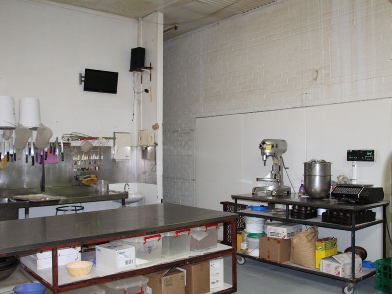 176 Main Street, Percys Bakery, Bairnsdale VIC 3875