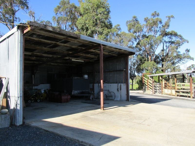 42 Sandy Flat Road, Orbost VIC 3888