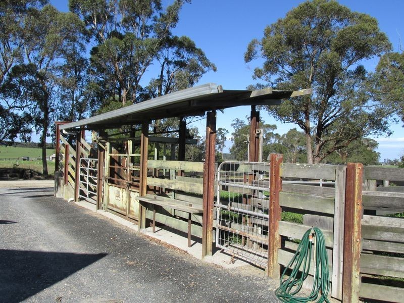 42 Sandy Flat Road, Orbost VIC 3888