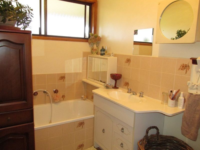 42 Sandy Flat Road, Orbost VIC 3888