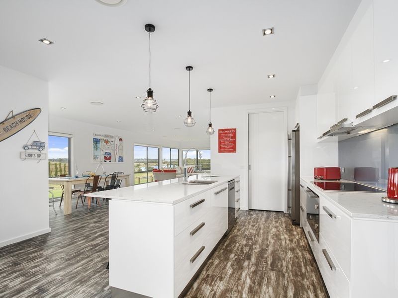 5 Bolding Court, Johnsonville VIC 3902