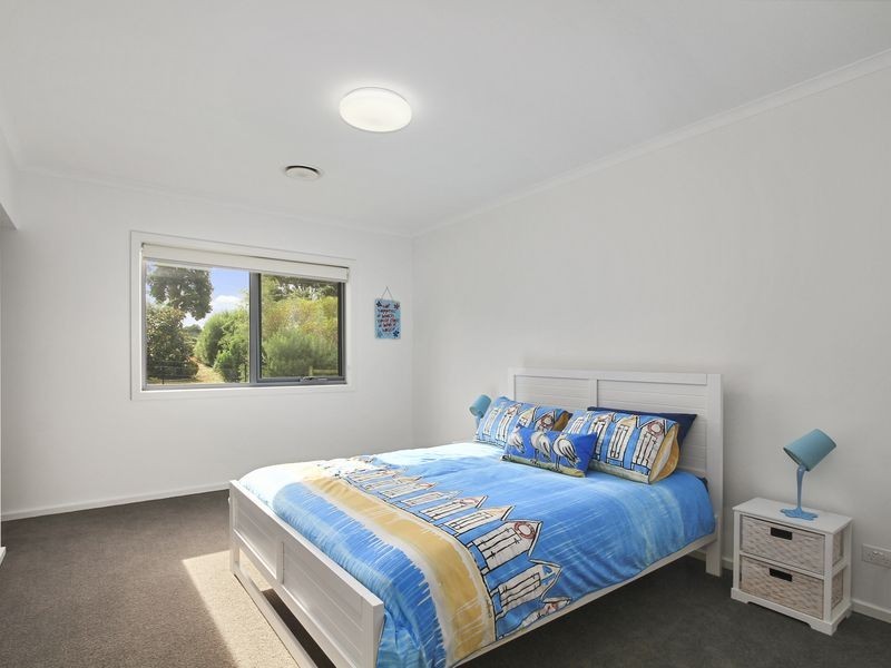 5 Bolding Court, Johnsonville VIC 3902