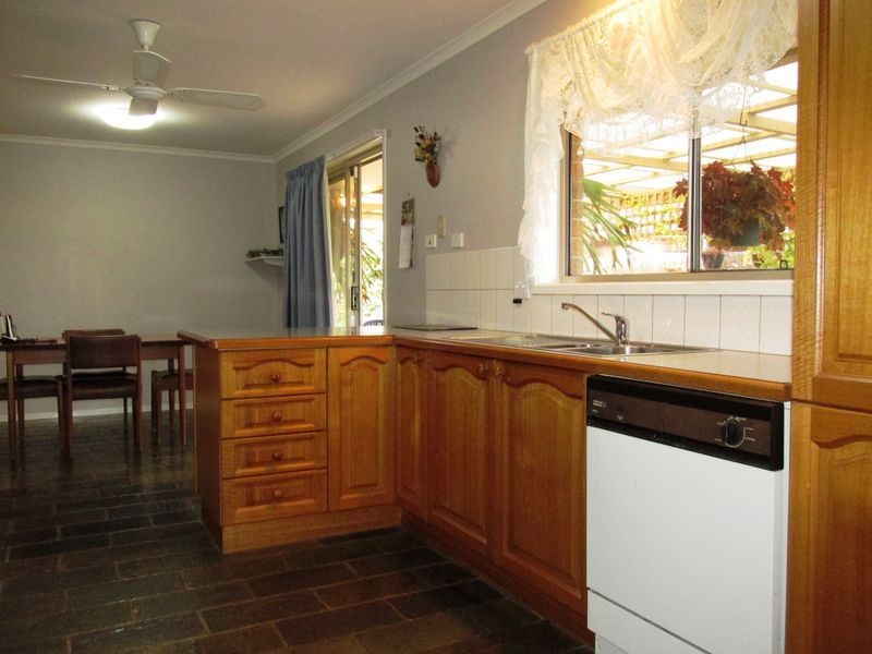 46 Balmoral Crescent, Bairnsdale VIC 3875