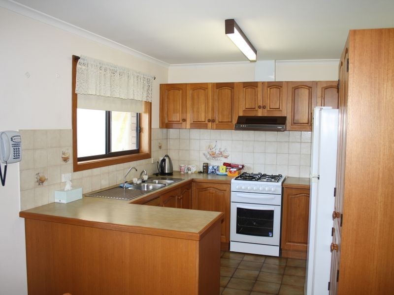 57 Macrae Street, Bairnsdale VIC 3875