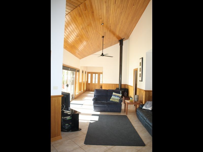 245 Commins Road, Lucknow VIC 3875