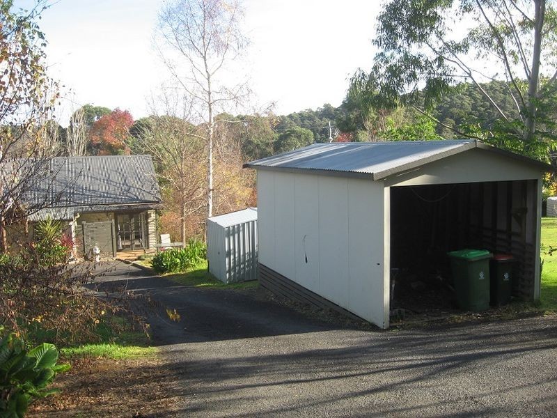 7 Jilwain Avenue, Cabbage Tree Creek VIC 3889