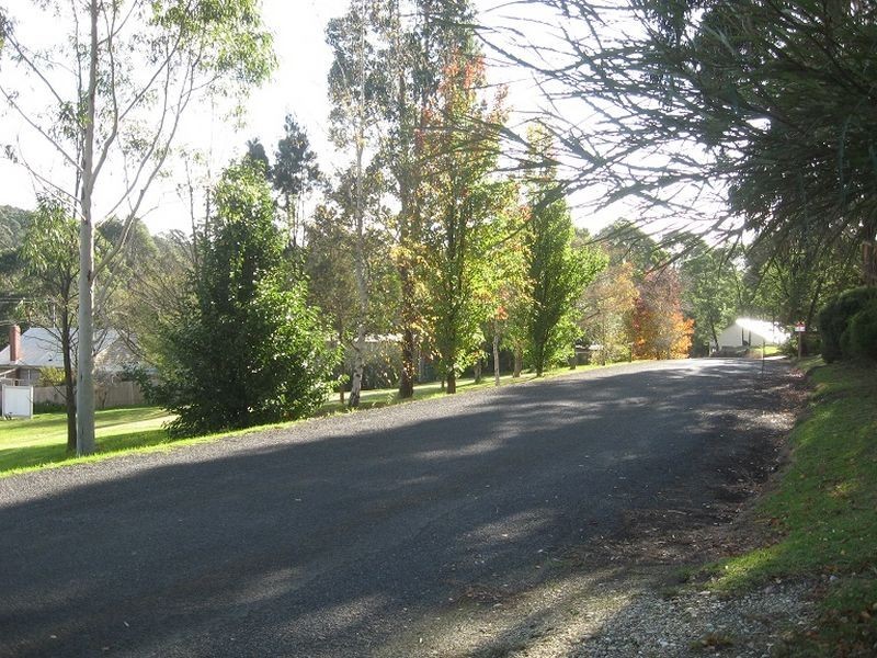 7 Jilwain Avenue, Cabbage Tree Creek VIC 3889