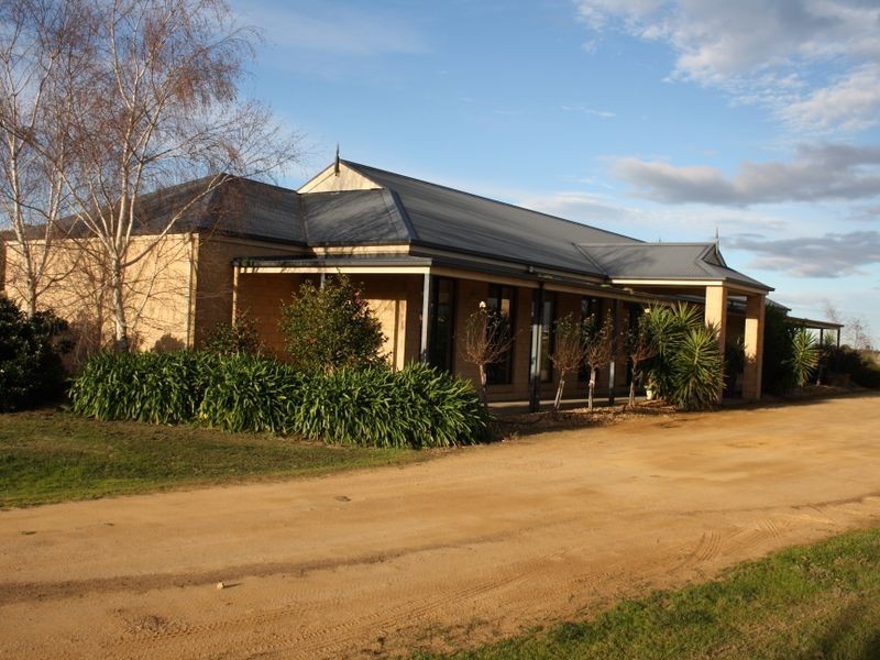 185 Bengworden Road, Bairnsdale VIC 3875