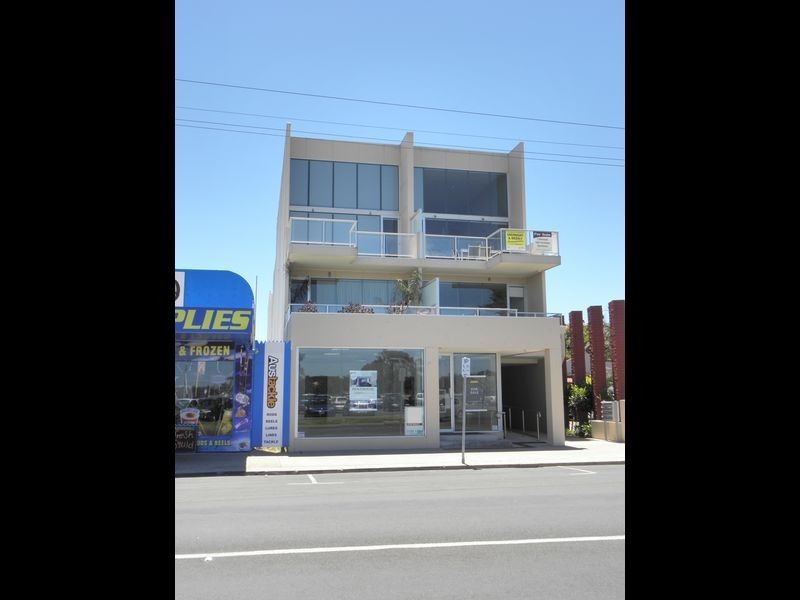 Shop 1/247 Esplanade, Lakes Entrance VIC 3909