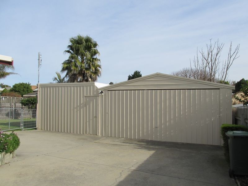 59 Balmoral Crescent, Bairnsdale VIC 3875