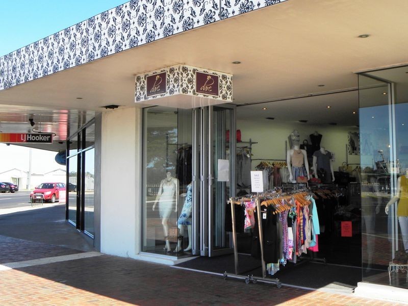 1 Carpenter Street, Lakes Entrance VIC 3909