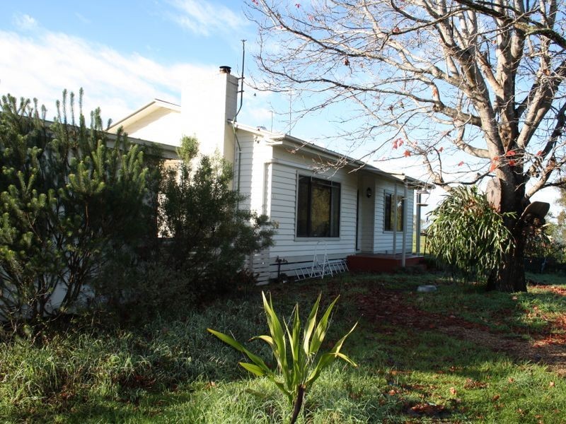 76 Brooks Road, Bruthen VIC 3885