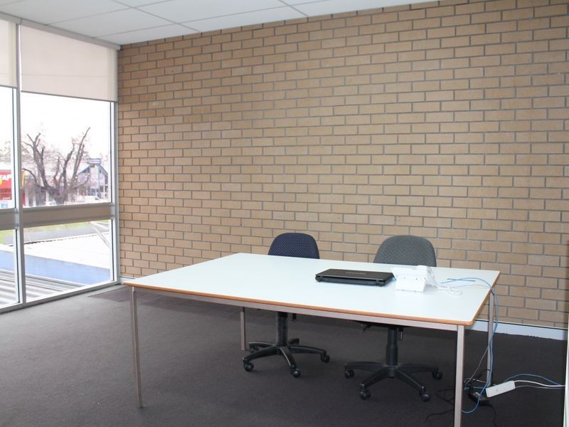 210-212 Main Street (Upstairs Office), Bairnsdale VIC 3875