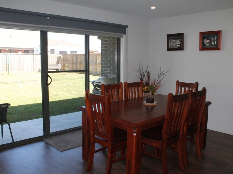 36 Shannon Boulevarde, Bairnsdale VIC 3875