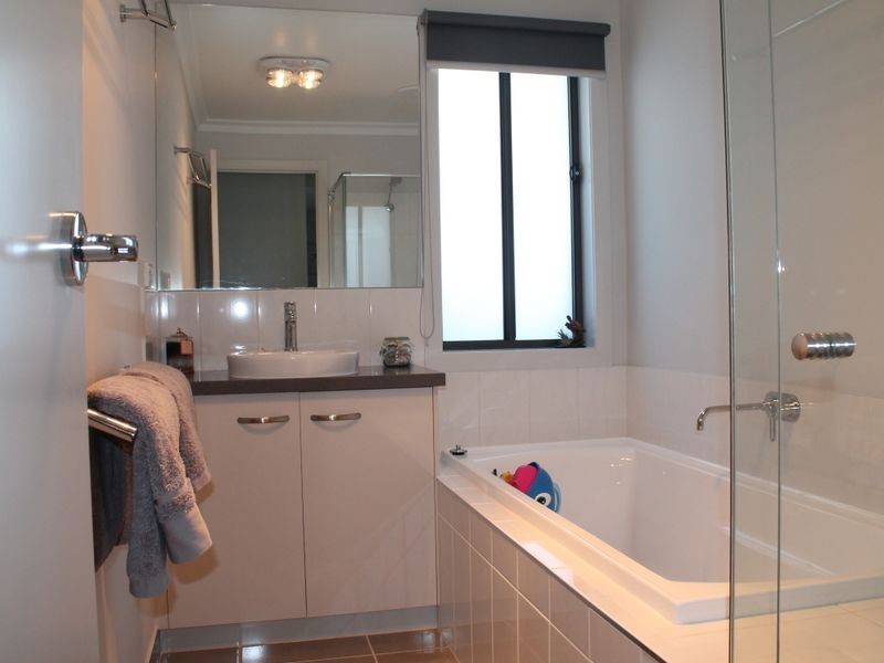 36 Shannon Boulevarde, Bairnsdale VIC 3875
