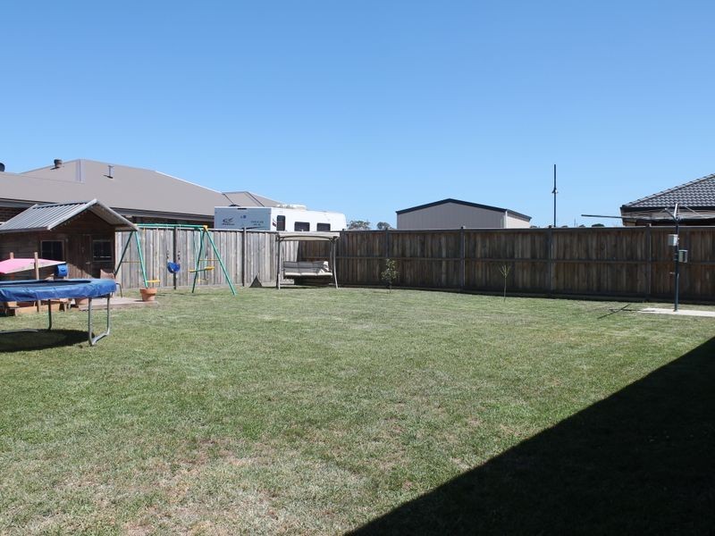 36 Shannon Boulevarde, Bairnsdale VIC 3875