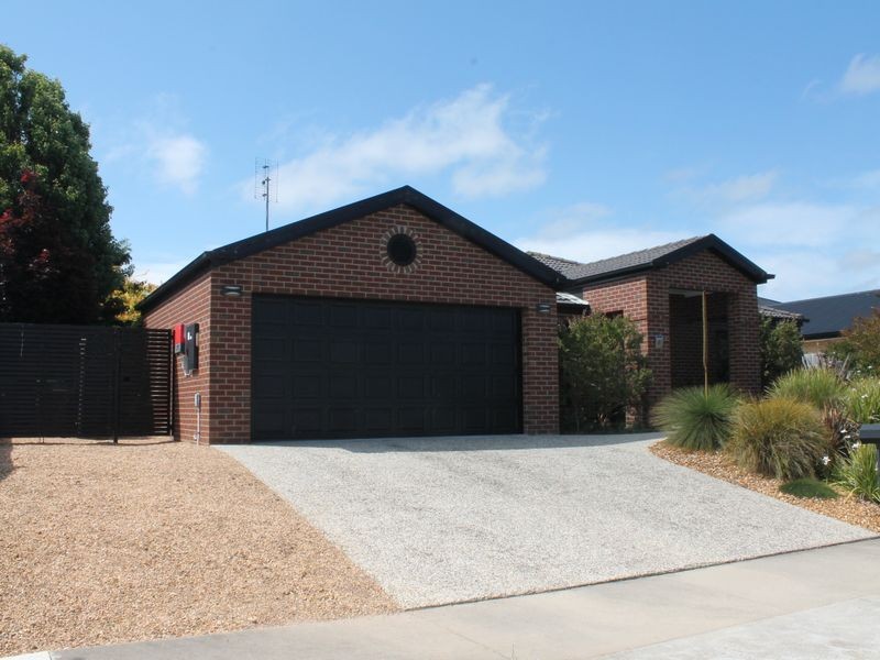 57 The Backwater, Eastwood VIC 3875