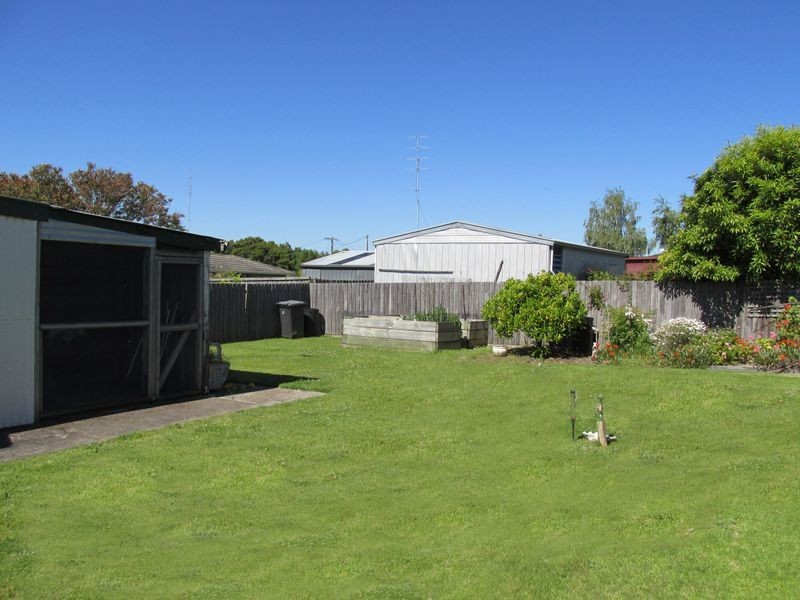 79 Bredt Street, Bairnsdale VIC 3875