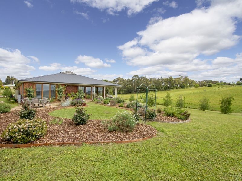 234 Clifton West Road, Bairnsdale VIC 3875