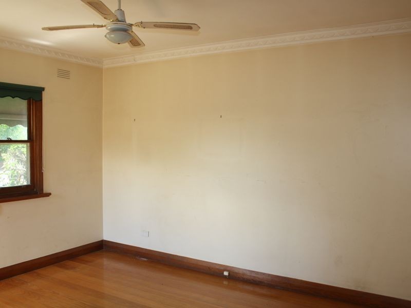 29 Dahlsen Crescent, Bairnsdale VIC 3875