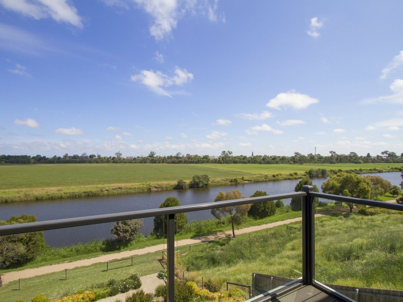 30 The Backwater, Eastwood VIC 3875