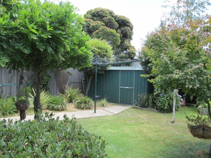 25 Charlton Place, Bairnsdale VIC 3875