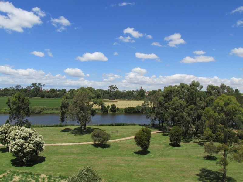 25 Charlton Place, Bairnsdale VIC 3875