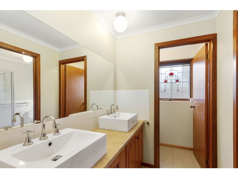 31 Pope Street, Bairnsdale VIC 3875