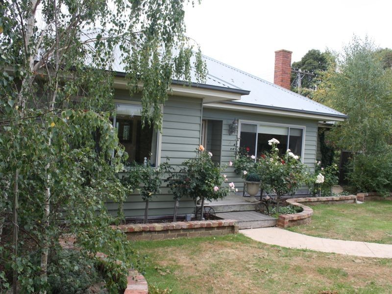 68 Moroney Street, Bairnsdale VIC 3875