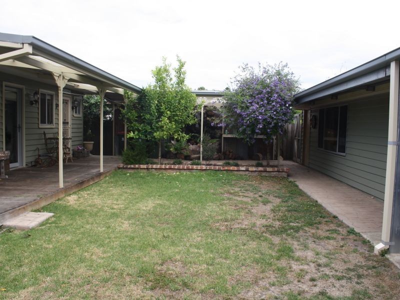 68 Moroney Street, Bairnsdale VIC 3875