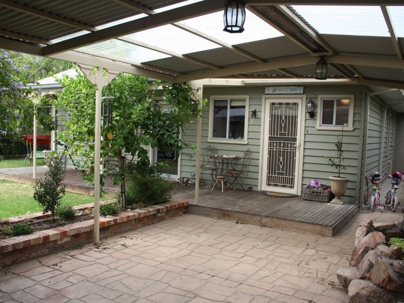 68 Moroney Street, Bairnsdale VIC 3875