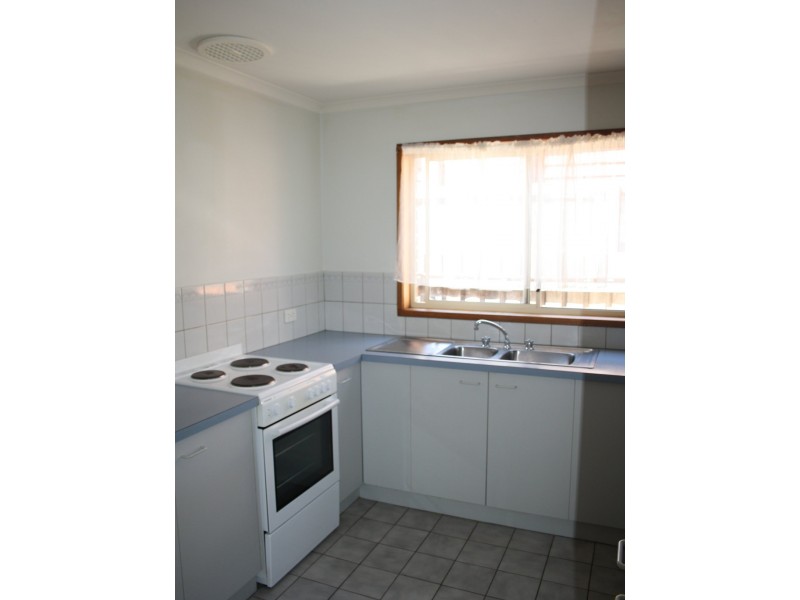 Unit 2/48 Francis Street, Bairnsdale VIC 3875