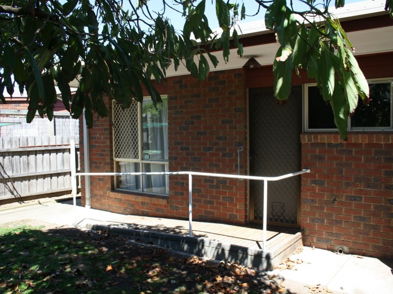 Unit 2/48 Francis Street, Bairnsdale VIC 3875